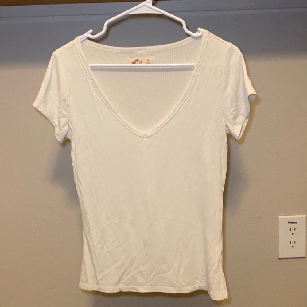 Hollister off-white/cream V neck